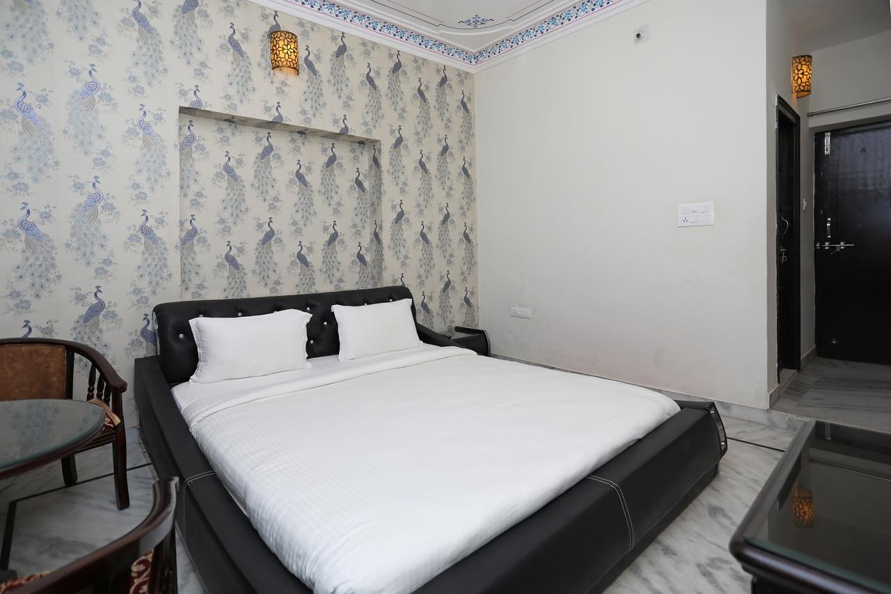 Oyo Home Heritage Near City Palace Udaipur Extérieur photo