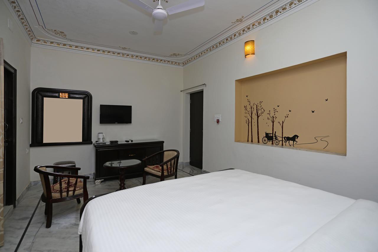 Oyo Home Heritage Near City Palace Udaipur Extérieur photo