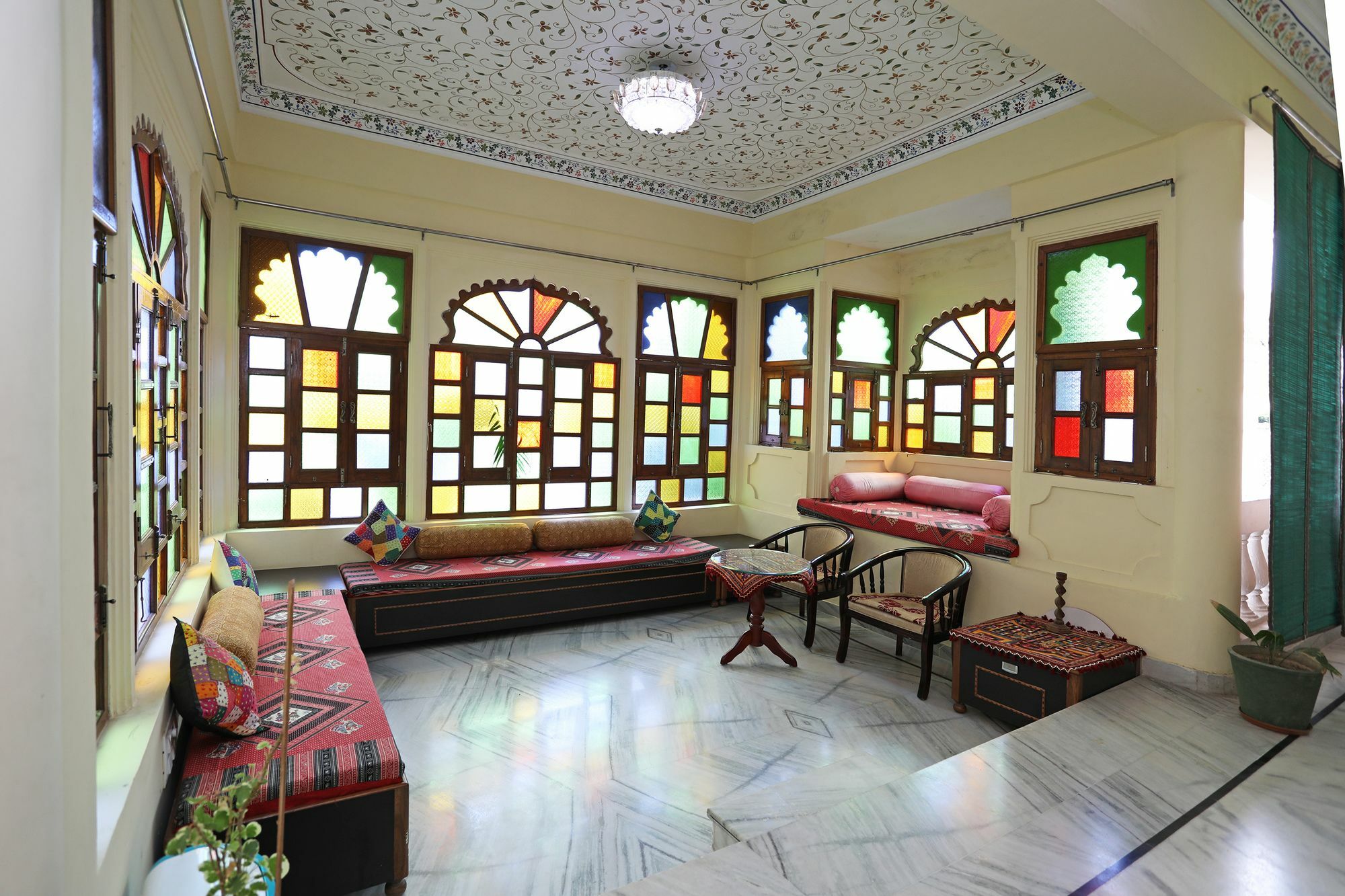 Oyo Home Heritage Near City Palace Udaipur Extérieur photo